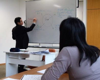 Cours de français de l'Association découvrir à Neuchâtel