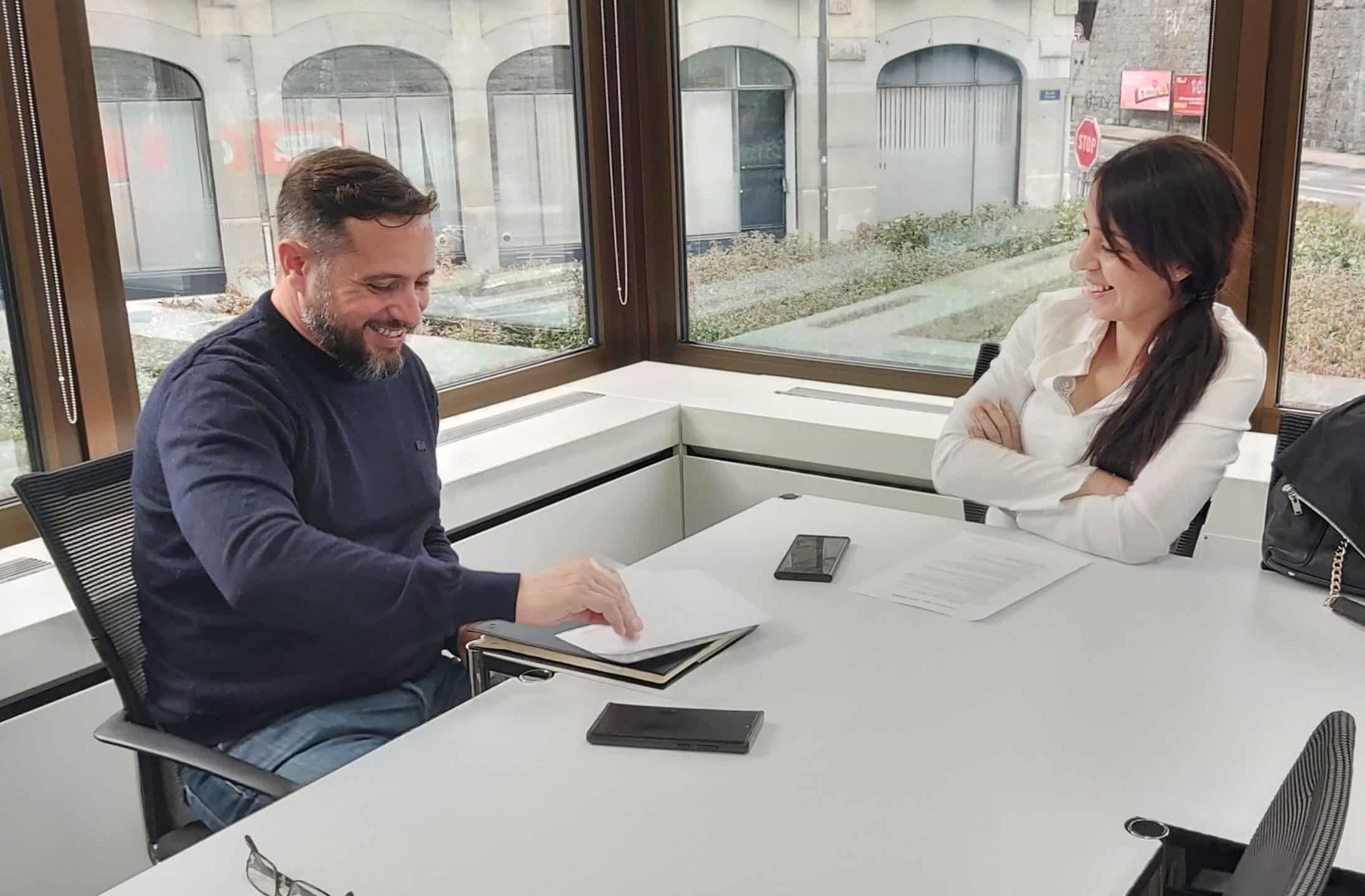 Job-coaching co-organisé par l'associaiton découvrir et la FER Genève pour faciliter l'insertion professionnelle des personnes migrantes qualifiées en Suisse.