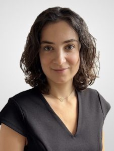 Naémie Besson Kesraoui, conseillère en insertion à l'association découvrir