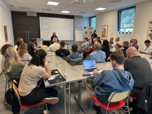 Présentation de l'association découvrir renforce les liens avec le tissu économique valaisan. Présentation de l'association découvrir aux membres de BNI Octodure Martigny.