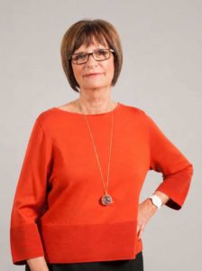 Portrait de Massia Kaneman, Présidente d’honneur du comité de l’association découvrir