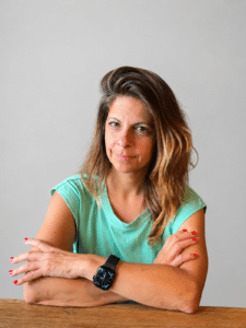 Portrait de Vanessa Gaibar Constanso, membre du comité de l'Association découvrir.